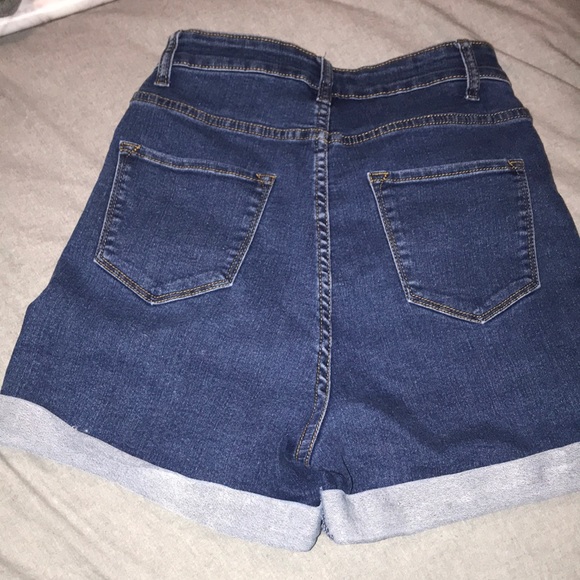 Stretchy jean high waisted shorts - Picture 4 of 5
